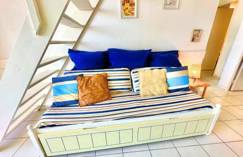 Vue Mer et Piscine, avec Balcon - 1 min de la plage - Foto 14