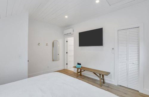 The Workshop - Photo 20