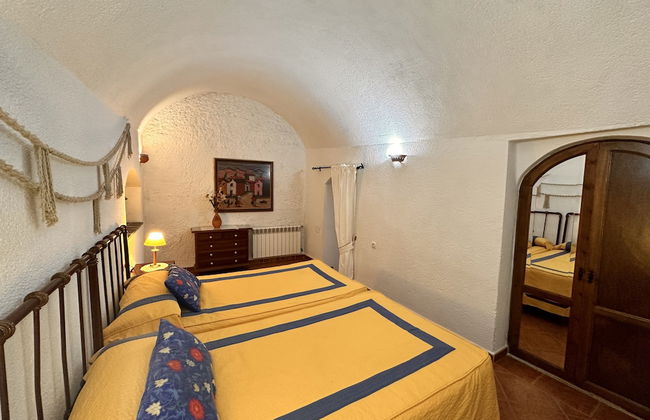 Cuevas la Granja - Photo 34