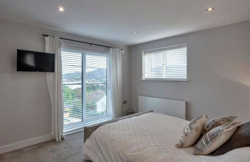 Finest Retreats - Lake View - Photo 27