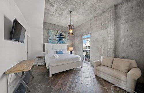 Oceanfront Experience - Photo 22