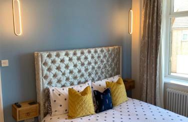 The Rockpool - private hot tub and sea views - Photo 25