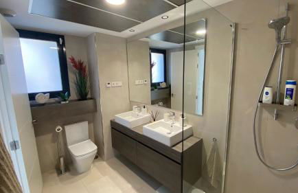 Blue Lady by the Sea - Photo 29