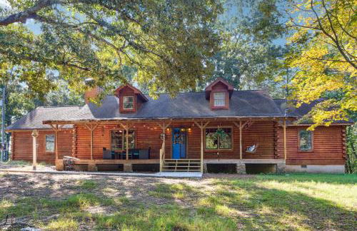 Cabin Bliss - Just 1 Mile from Lake Lanier - Foto 42