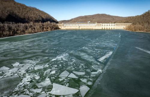 Quaint Cozy Cottage Perfect for a Peaceful Getaway in West Virginia - Foto 30