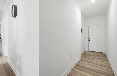 Relaxing 2BR2BA Space Modern Comfort - Foto 10