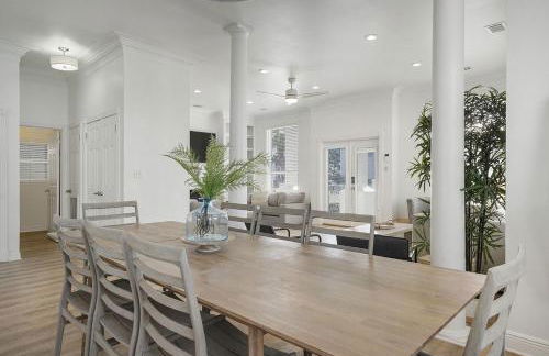 Lazy Bones - Vacation Home Near the Beach with Private Pool & Golf Cart - Foto 10