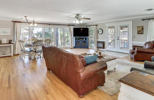 Lakefront Leesburg Home with Private Dock and Ramp! - Foto 6