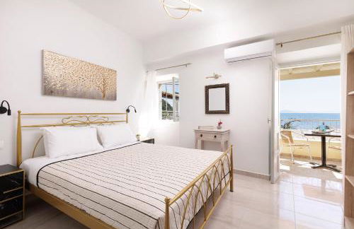 Salt & Sun Apartments by Konnect, at Kaminaki Beach - Foto 3