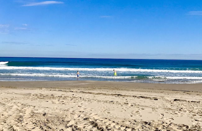 2-bed Apartment 10 min Drive to the Beach! - Foto 28