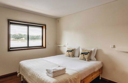 Douro Riverfront 2BR with Private Terrace & Garage - Foto 4