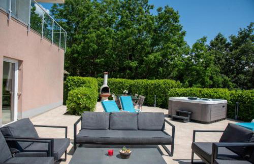 Villa Sveti Petar - with heated pool and outdoor jacuzzi - Photo 51
