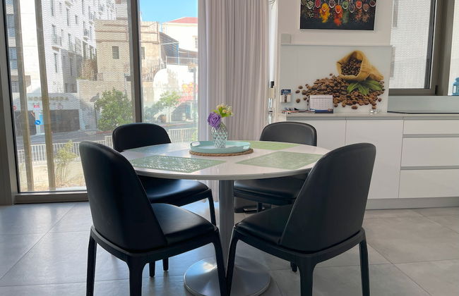 AirTLV - Luxury Apartment Port of Jaffa - Photo 14