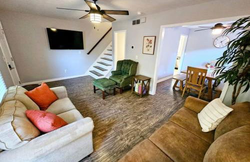 Madrona's Park Circle Place- Fenced & Convenient - Foto 1