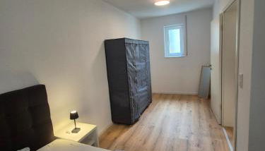 Großzügige 96 qm Wohnung mit 2 Schlafzimmern und großem Wohnzimmer - Foto 4