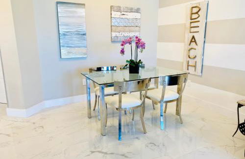 OCEAN BAY VIEWS 2Bdr 2Bath BEACH CONDO PARKING - Photo 11