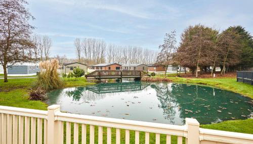 Enzo's Lodge with Hot Tub - Foto 2