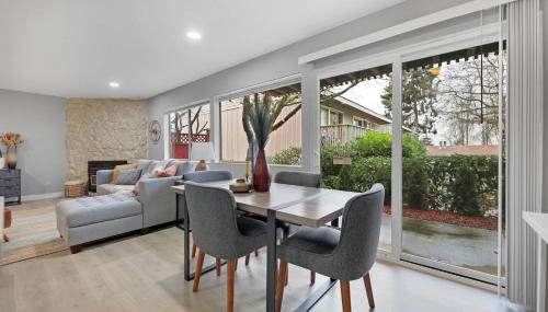 Cute Delightfully Remodeled Spacious Condo condo - Foto 2