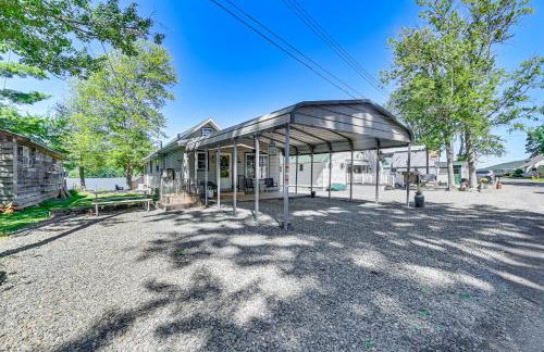 Cottage on Lamoka Lake with Deck, Grill and 3 Kayaks - Foto 27