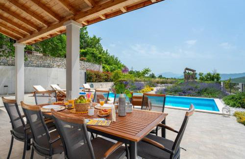 Villa Belina: 4 ensuite bedrooms, game room, heated pool, sauna & gym - Foto 12