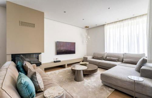 Glyfada Gem - 3BD apartment - Foto 10