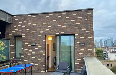 Modern 3-Bed Penthouse with Terrace & Gym, Near Canary Wharf, Weekly deals - Foto 45