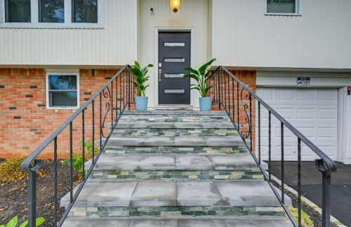 Bay Shore Vacation Rental with Shared Yard! - Foto 27