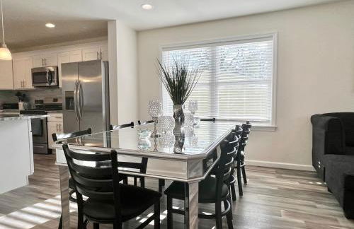 Beach House Cape May just 1 block from the Bay & a Short 5 minutes walk, Sleeps 19 - Foto 10