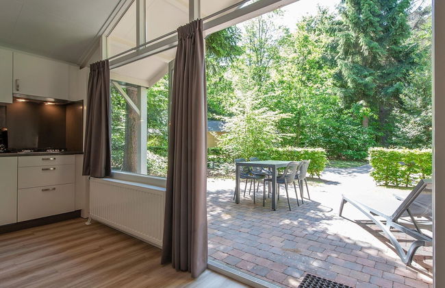 Comfortable Bungalow on the Veluwe - Photo 6