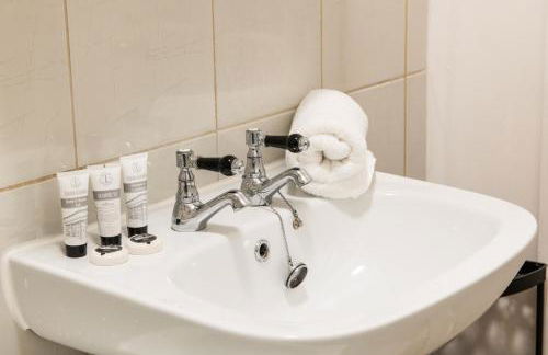 Modern 2-Bed, 1-Bath House in Nottingham - Foto 22