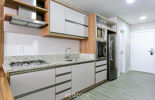 ELUs - Building with Rooftop Pool 350m from the Beach! - Photo 23