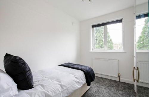5-bedroom home in trendy Dibsbury area Manchester with parking - Foto 40