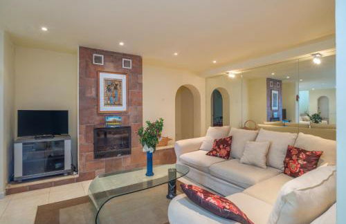 Villa at the Beach - Photo 6