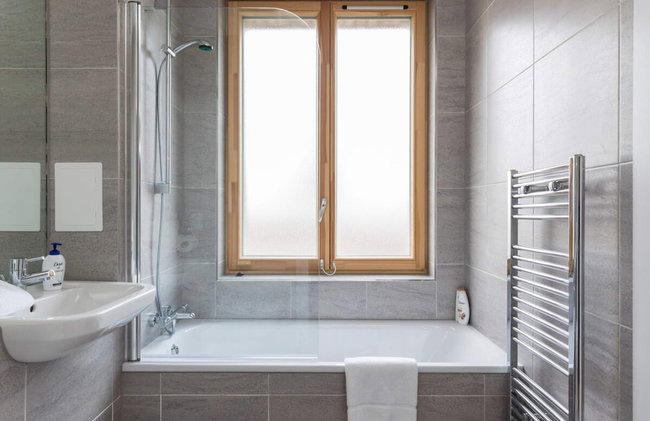 Modern & Designed 2 bed Penthouse Apt Sleeps Five - Foto 37