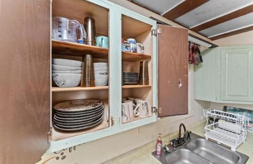 Off Grid Cozy Private Cabin - Foto 9