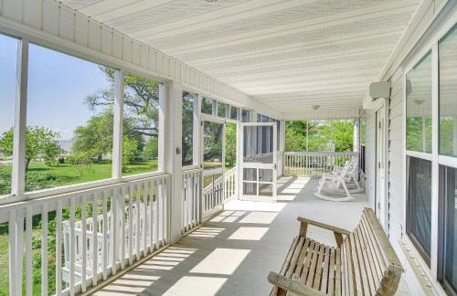 Waveland Vacation Rental - Walk to the Beach! - Foto 2