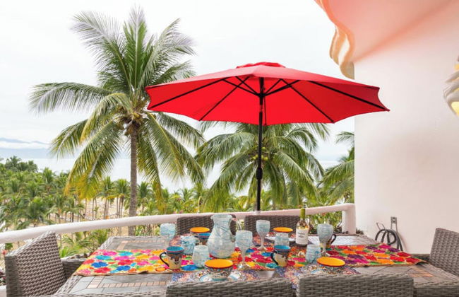 Ocean Front Penthouse Pool Sleeps 8 People - Foto 7