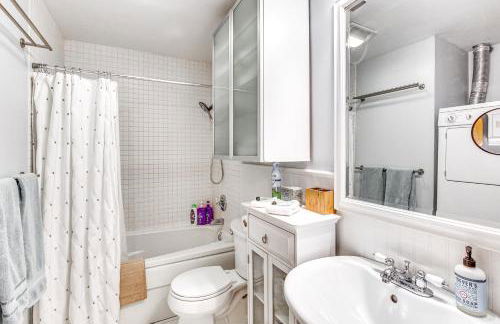 Near Hiking Cozy Anchorage Retreat with Fireplace! - Foto 15