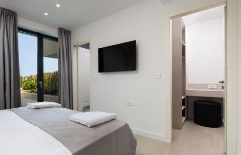 Gorgeous Apartment In Malinska - Foto 14