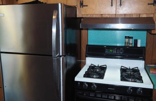 Birch Shores Resort - The Hemlock Cottage - Foto 21