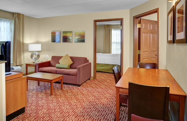 Birch Hill Suites Extended Stay - Blue Ash - Foto 11