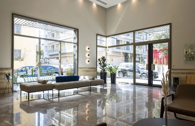 ZUR Studios & Suites - Foto 1