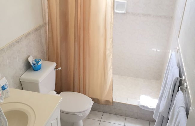 Cumber's Tropical Apartments - Foto 60