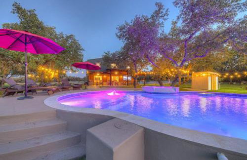 Oakridge Ranch: Pool + Hot-tub, Pickleball Court, Whiskey & Wine Room - Foto 8