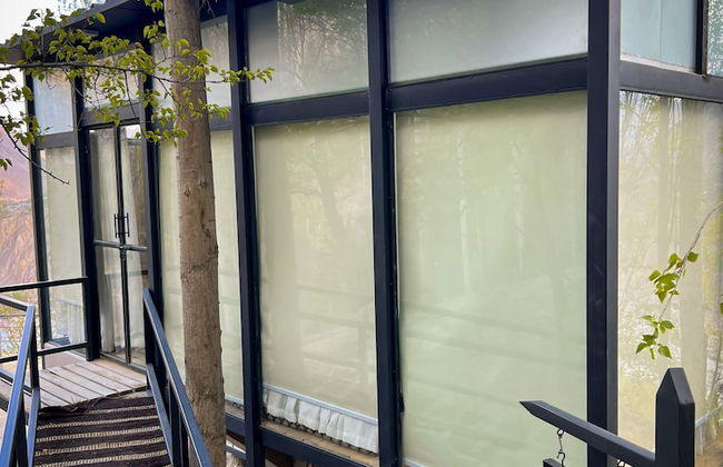 Stunning Cliff-edge 2-bedroom Chalet in Karimabad - Photo 25