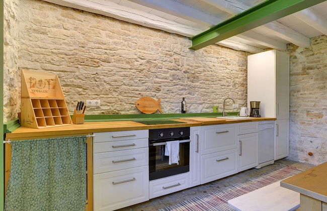 Spacious Holiday Home in Svetvincenat With Pool - Foto 12