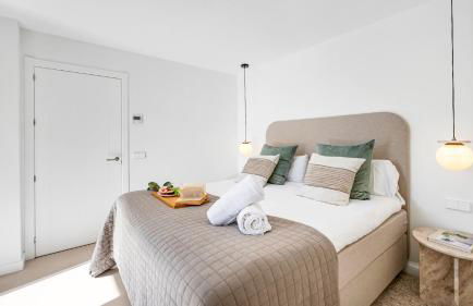 VACATION MARBELLA I Villa Ava, Private Heated Pool, Rooftop Hot Tub, Sauna, Luxury Interior, Golf and Sea Nearby - Foto 27