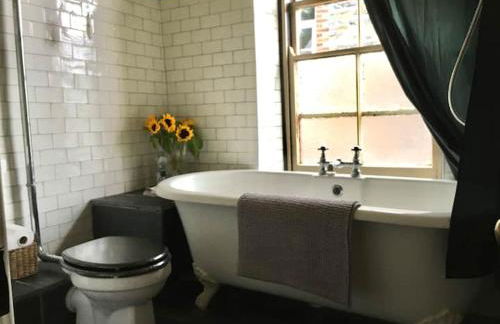 Chapel Cottage - Photo 15