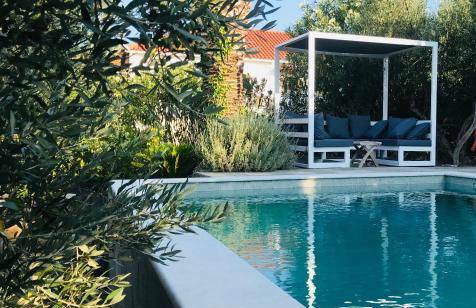 Top Holiday Home Private Pool by the sea With Private Garden for Private use - Photo 1