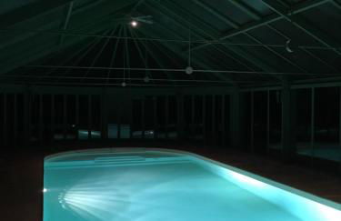 Domaine de la Haute Justerie - piscine & billard à l’orée des bois - Loire Valley - Foto 6